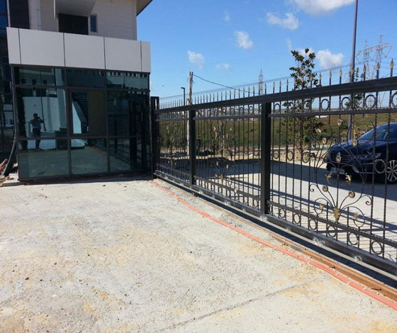 BAHÇE KAPISI VE MOTORLARI